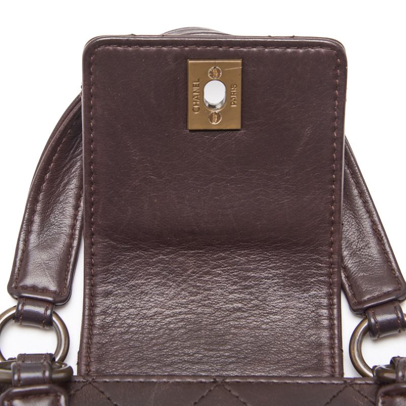 CHANEL Handbag Matelasse Lambskin Brown Gold-Tone Hardware Pre-Owned - Vintage La Charme