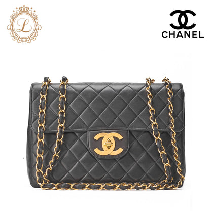 CHANEL Shoulder Bag, Deca Matelasse 30 Turn Lock Chain Shoulder, Lambskin, Black, Gold-Tone Hardware, Pre-Owned - Vintage La Charme