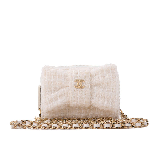 CHANEL Mini Shoulder Bag, Matelasse, Chain Shoulder, Tweed, White, Gold-Tone Hardware, Pre-Owned