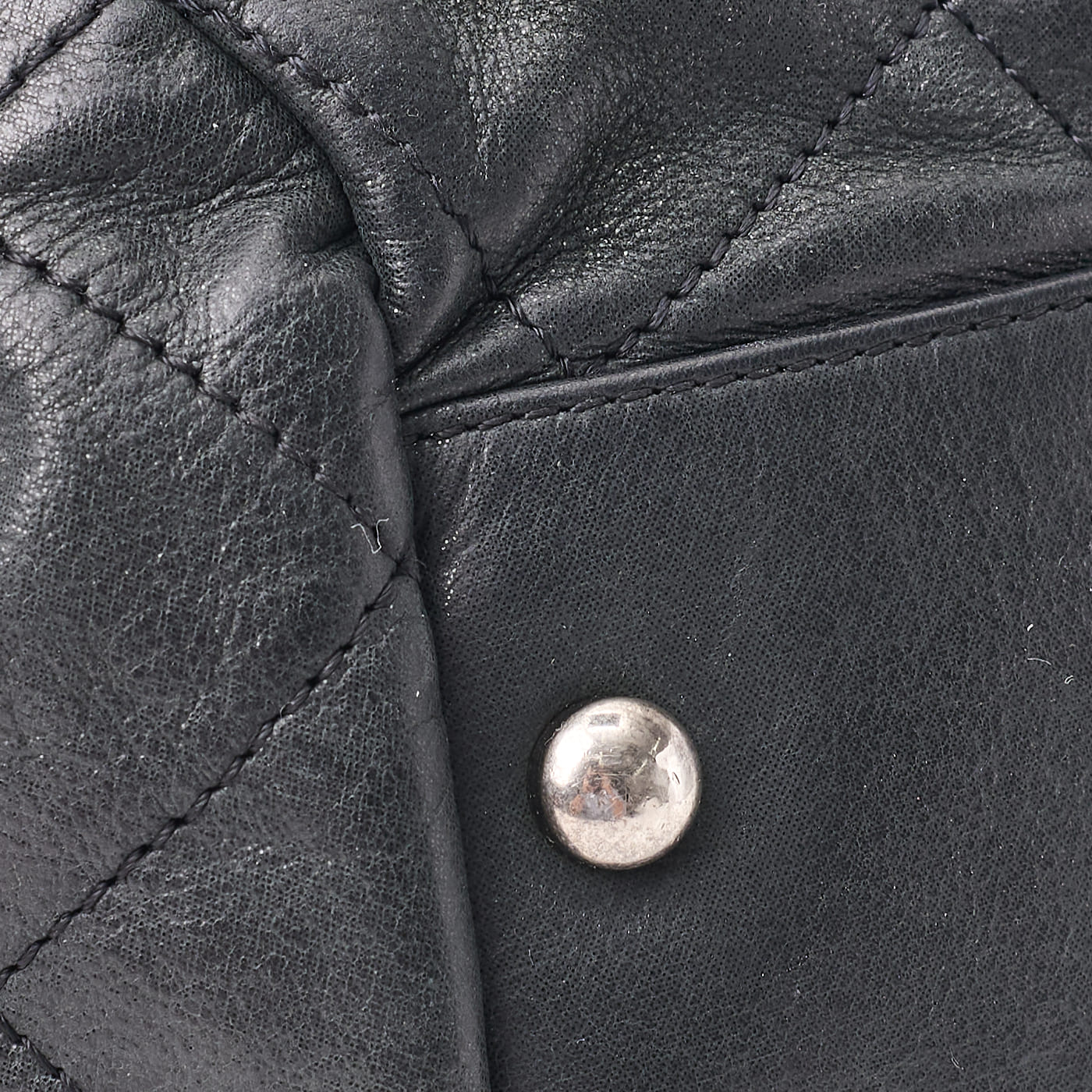 CHANEL Shoulder Bag, Coco Mark, Matelasse, Sparkle Leather, Black, Silver-Tone Hardware, Pre-Owned - Vintage La Charme
