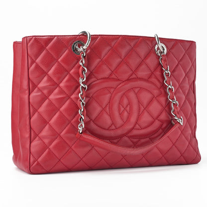 CHANEL Shoulder Bag, Matelasse GST Coco Mark, Caviar Skin, Red, Silver-Tone Hardware, Pre-Owned - Vintage La Charme