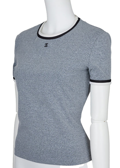 CHANEL T-Shirt Short Sleeve Cut-and-Sew Nylon Gray Gold-Tone Hardware Pre-Owned - Vintage La Charme