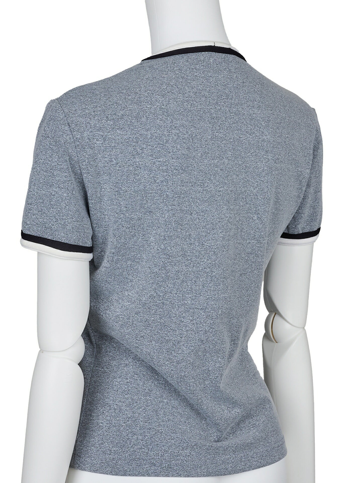 CHANEL T-Shirt Short Sleeve Cut-and-Sew Nylon Gray Gold-Tone Hardware Pre-Owned - Vintage La Charme