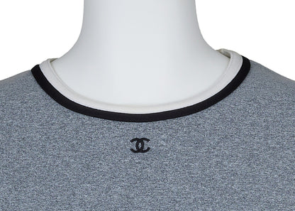 CHANEL T-Shirt Short Sleeve Cut-and-Sew Nylon Gray Gold-Tone Hardware Pre-Owned - Vintage La Charme