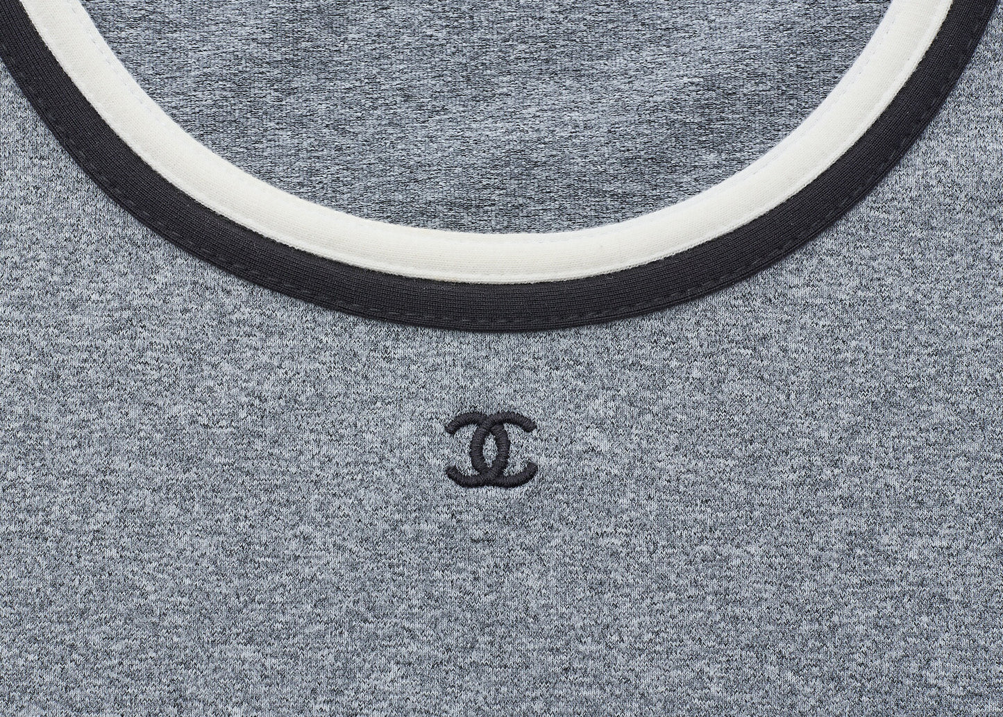 CHANEL T-Shirt Short Sleeve Cut-and-Sew Nylon Gray Gold-Tone Hardware Pre-Owned - Vintage La Charme