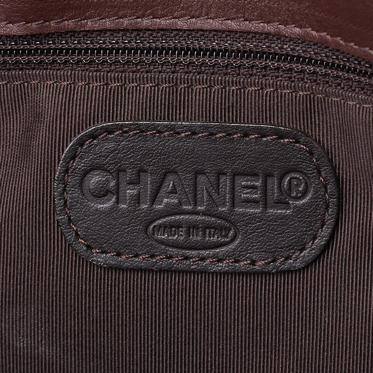 CHANEL Turn Lock Tote Bag Lambskin Brown Silver-Tone Hardware Pre-Owned - Vintage La Charme