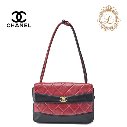 CHANEL Shoulder Bag Matelasse Turn Lock Lambskin Red Gold-Tone Hardware Pre-Owned - Vintage La Charme