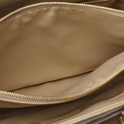 CHANEL Shoulder Tote Bag Matelasse Caviar Skin Beige Silver-Tone Hardware Pre-Owned - Vintage La Charme