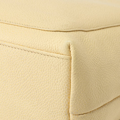 CHANEL Shoulder Tote Bag Double Chain Shoulder Caviar Skin Beige Gold-Tone Hardware Pre-Owned - Vintage La Charme