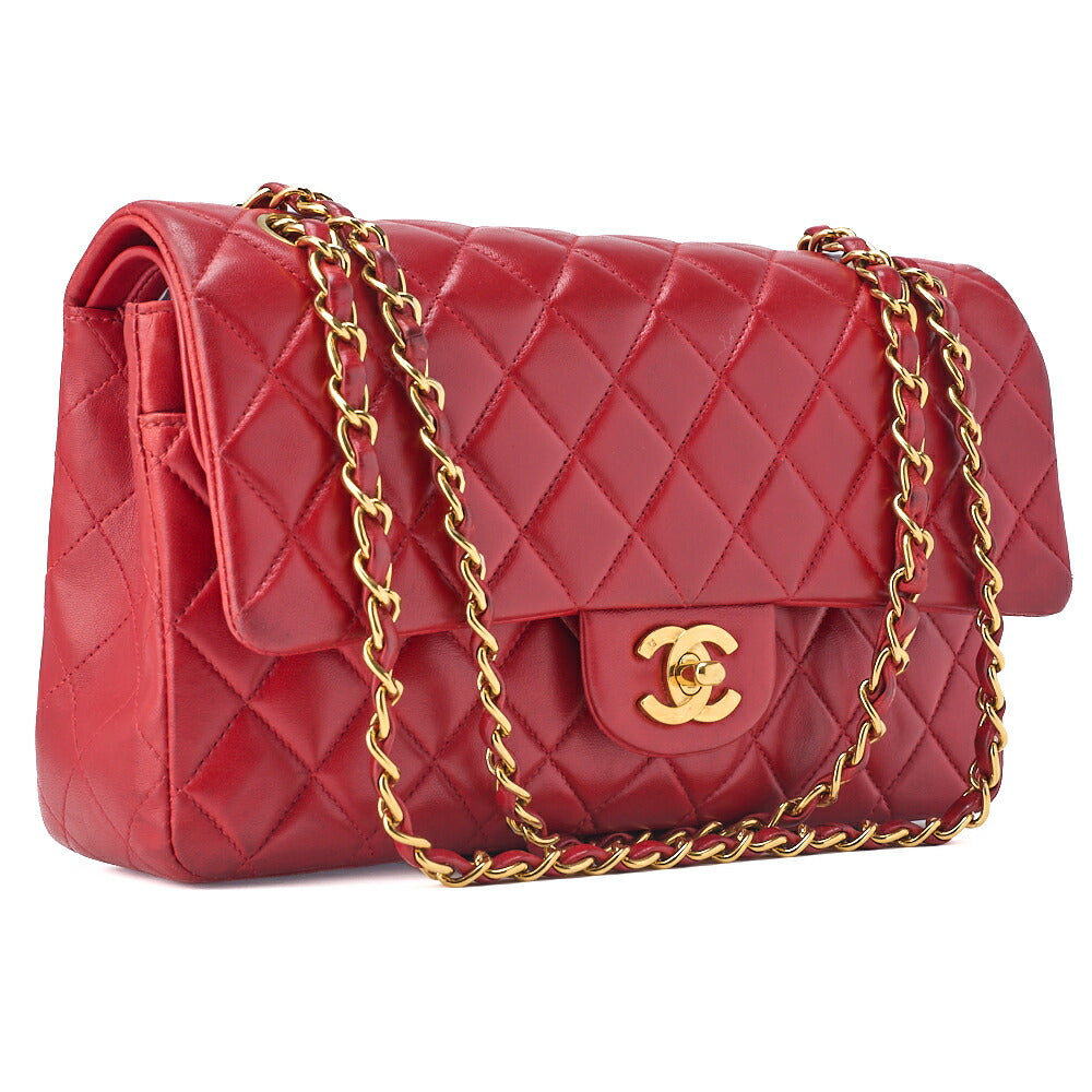 CHANEL Shoulder Bag Matelasse Lambskin Red Gold-Tone Hardware Pre-Owned - Vintage La Charme