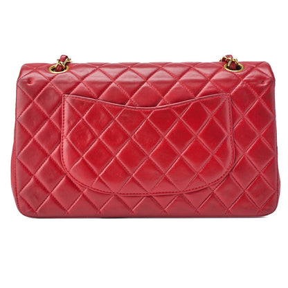 CHANEL Shoulder Bag Matelasse Lambskin Red Gold-Tone Hardware Pre-Owned - Vintage La Charme