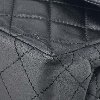 Chanel Shoulder Bag Matelasse Lambskin Black Gold-Tone Hardware Pre-Owned - Vintage La Charme