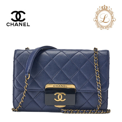 CHANEL Shoulder Tote Bag Matelasse Push Lock Calfskin Navy Gold-Tone Hardware Pre-Owned - Vintage La Charme