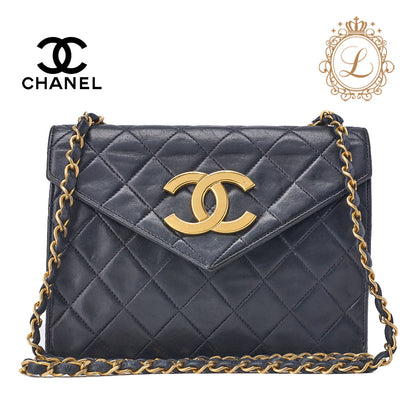 CHANEL Shoulder Bag Matelasse Lambskin Black Gold-Tone Hardware Pre-Owned - Vintage La Charme