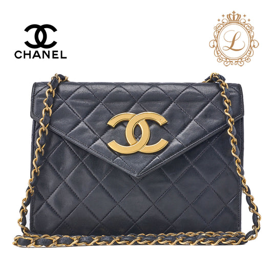 CHANEL Shoulder Bag Matelasse Lambskin Black Gold-Tone Hardware Pre-Owned - Vintage La Charme