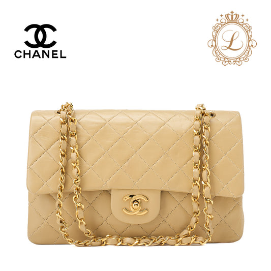 CHANEL Shoulder Bag Tote Bag Matelasse Double Flap Lambskin Beige Gold-Tone Hardware Pre-Owned - Vintage La Charme