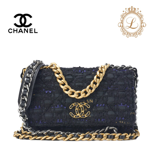 CHANEL Shoulder Bag Tote Bag Chanel 19 Matelasse Chain Wallet Tweed Black Gold-Tone Hardware Pre-Owned - Vintage La Charme