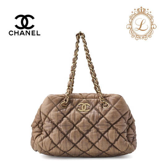 CHANEL Shoulder Bag Matelasse Wild Stitch Lambskin Beige Gold-Tone Hardware Pre-Owned - Vintage La Charme
