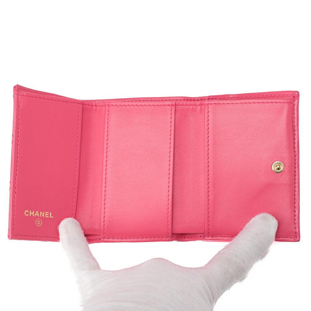 CHANEL Tri-Fold Compact Wallet Matelasse Lambskin Pink Gold-Tone Hardware Pre-Owned - Vintage La Charme