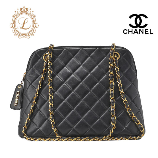 CHANEL Shoulder Bag Matelasse Chain Shoulder Lambskin Black Gold-Tone Hardware Pre-Owned - Vintage La Charme