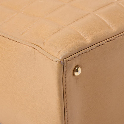 CHANEL Shoulder Tote Bag Choco Bar Coco Mark Lambskin Beige Gold-Tone Hardware Pre-Owned - Vintage La Charme