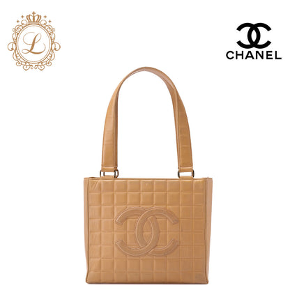 CHANEL Shoulder Tote Bag Choco Bar Coco Mark Lambskin Beige Gold-Tone Hardware Pre-Owned - Vintage La Charme