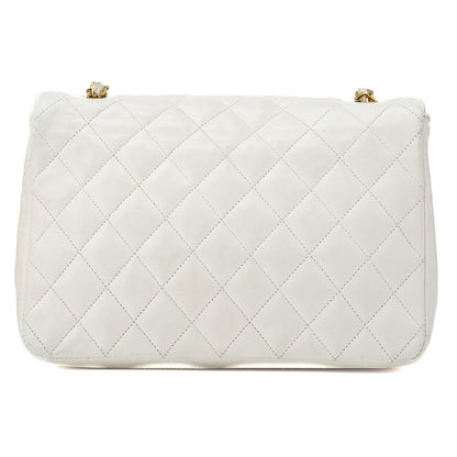 CHANEL Shoulder Bag, Chain Shoulder, Matelasse, Lambskin, White, Gold-Tone Hardware, Pre-Owned - Vintage La Charme