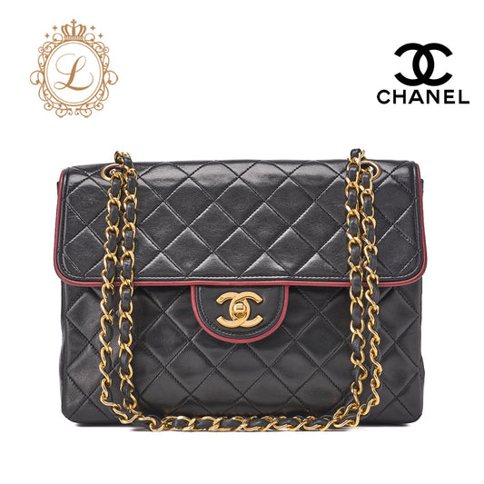 CHANEL Shoulder Bag, Chain Shoulder, Matelasse, Lambskin, Black, Gold-Tone Hardware, Pre-Owned - Vintage La Charme