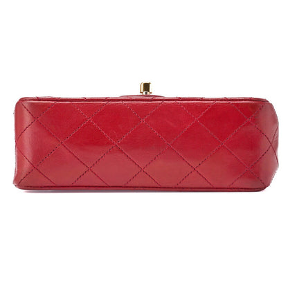 CHANEL Chain Shoulder Bag Mini Matelasse Lambskin Red Gold-Tone Hardware Pre-Owned - Vintage La Charme