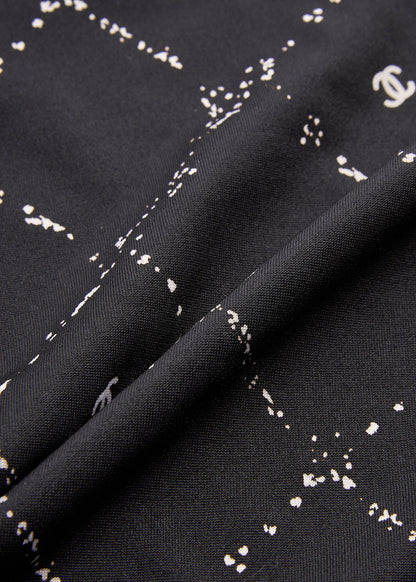 CHANEL T-Shirt, Coco Mark, Matelasse, Polyester Blend, Black, Pre-Owned - Vintage La Charme