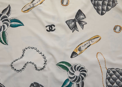 CHANEL T-Shirt, Cropped, Total Pattern, Nylon Spandex Blend, White, Gold-Tone Hardware, Pre-Owned - Vintage La Charme