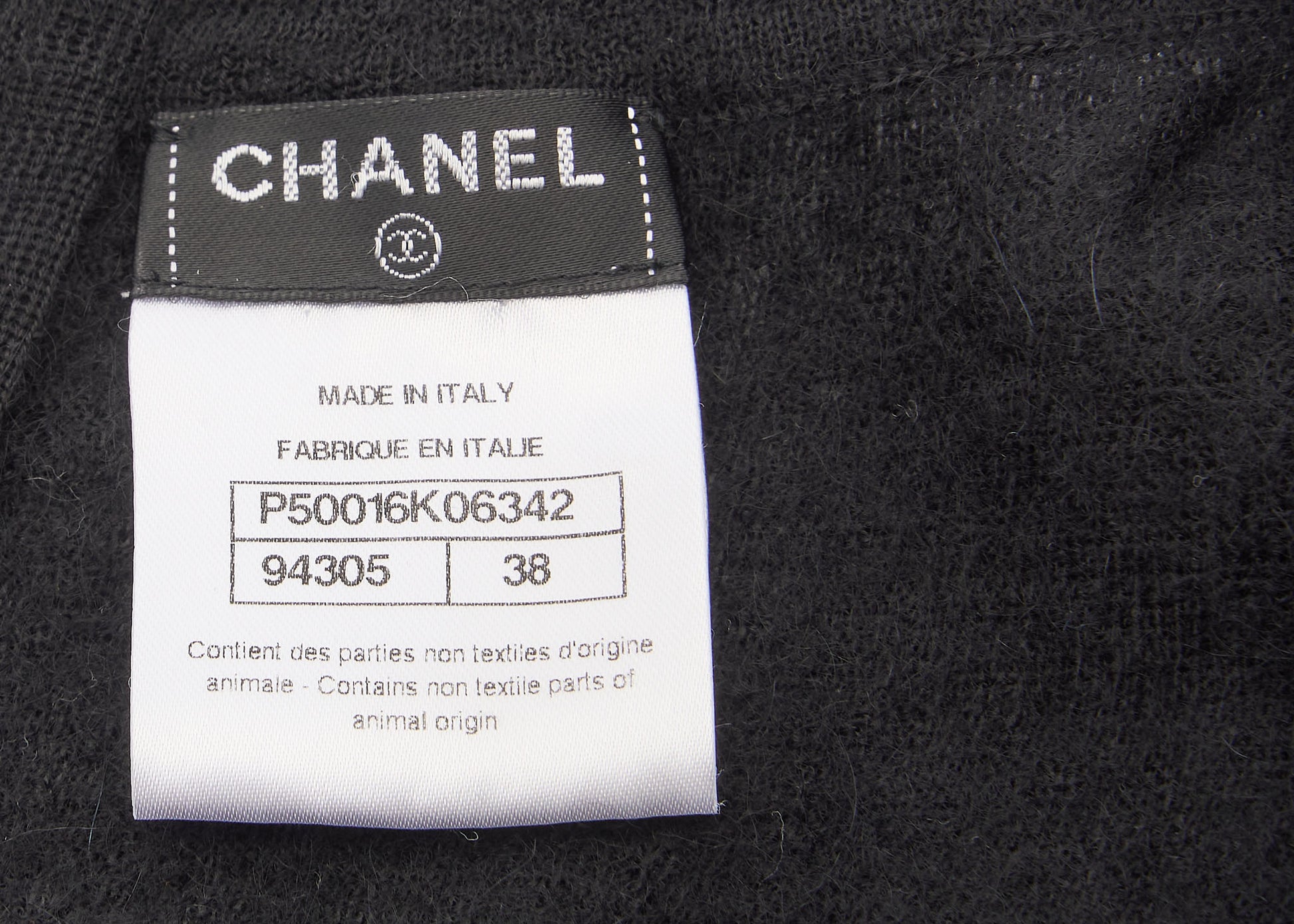 CHANEL Dress, Pleated Long Sleeve, Mohair Cashmere Blend, Black, Pre-Owned - Vintage La Charme