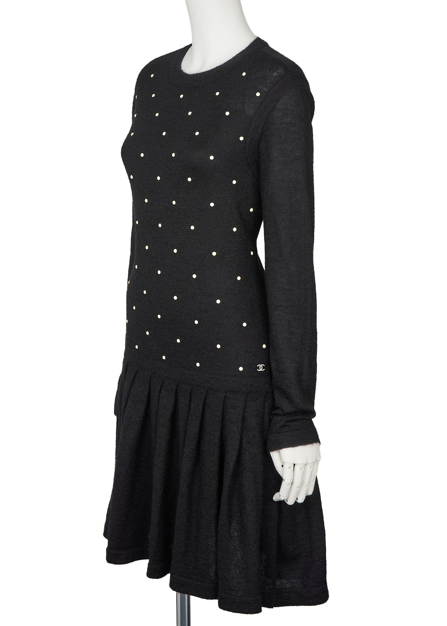 CHANEL Dress, Pleated Long Sleeve, Mohair Cashmere Blend, Black, Pre-Owned - Vintage La Charme