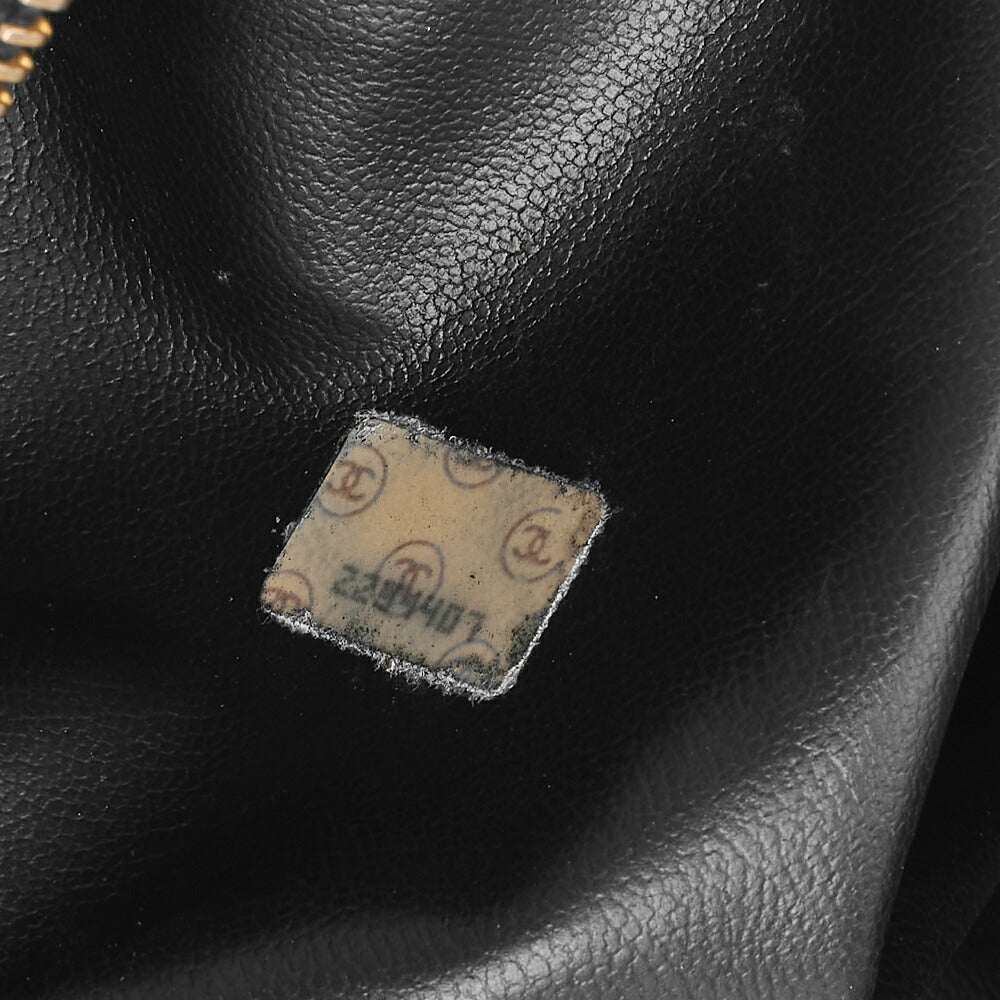 CHANEL Shoulder Bag, V-Stitch, Double Chain, Caviar Skin, Black, Gold-Tone Hardware, Pre-Owned - Vintage La Charme