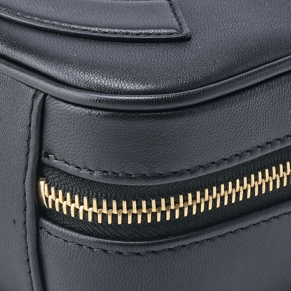 CHANEL Shoulder Bag, Matelasse, Round Zipper, Lambskin, Black, Gold-Tone Hardware, Pre-Owned - Vintage La Charme