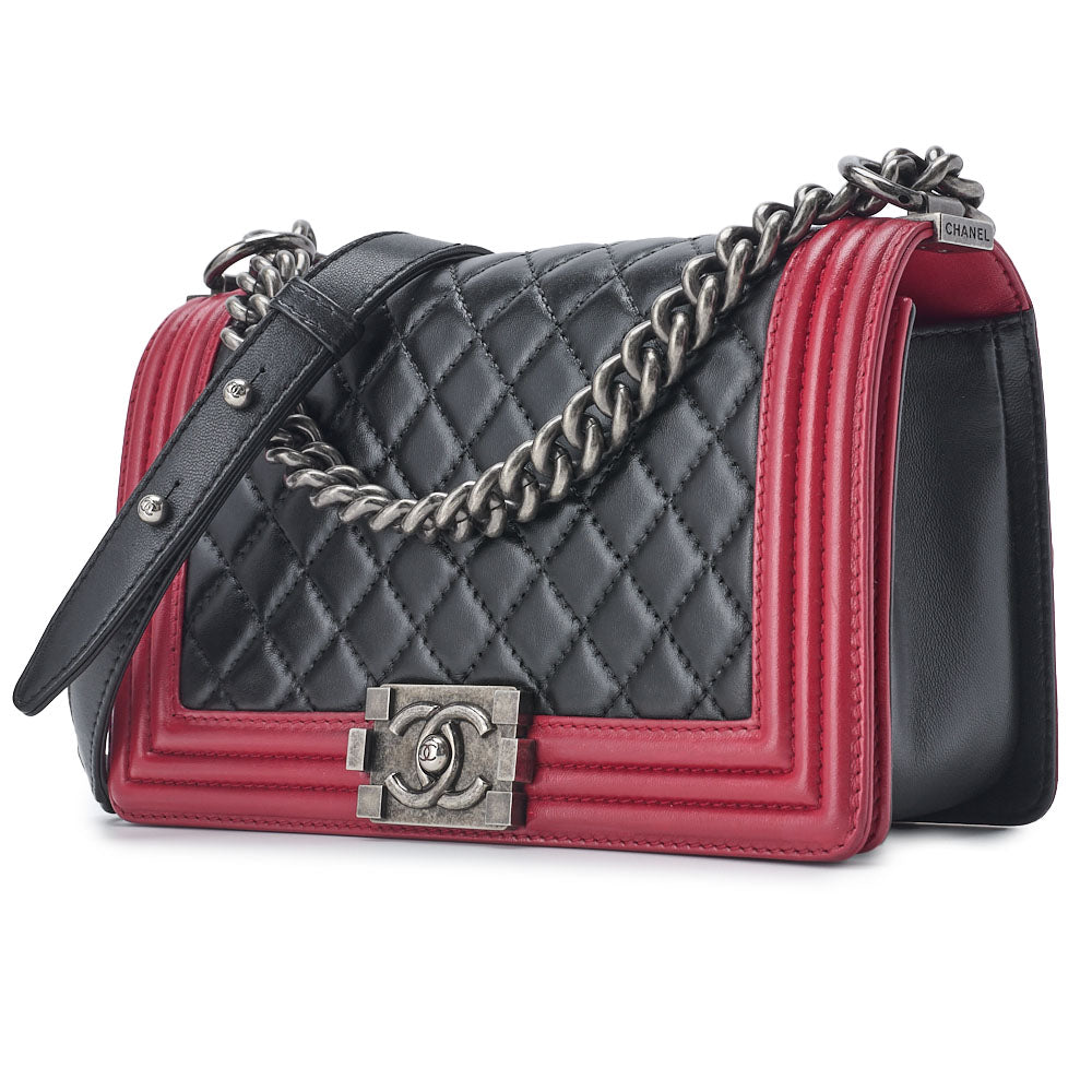 CHANEL Boy Chanel Matelasse Chain Shoulder Lambskin Black Gold-Tone Hardware Pre-Owned - Vintage La Charme