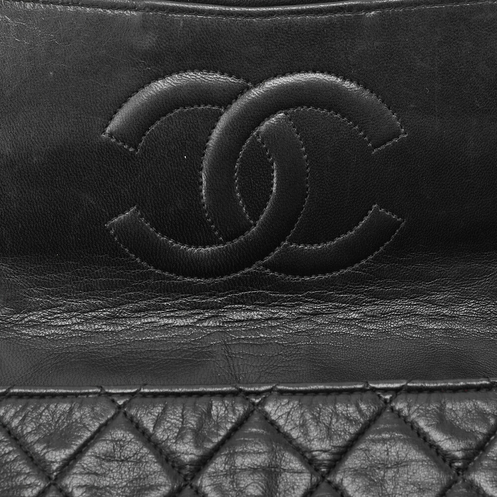 CHANEL Shoulder Bag, Matelasse Turn Lock Design, Lambskin, Black, Gold-Tone Hardware, Pre-Owned - Vintage La Charme