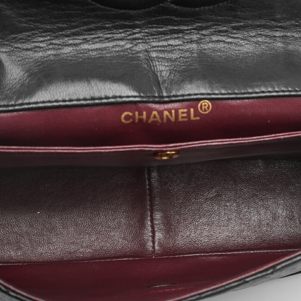 CHANEL Shoulder Bag, Matelasse Turn Lock Design, Lambskin, Black, Gold-Tone Hardware, Pre-Owned - Vintage La Charme