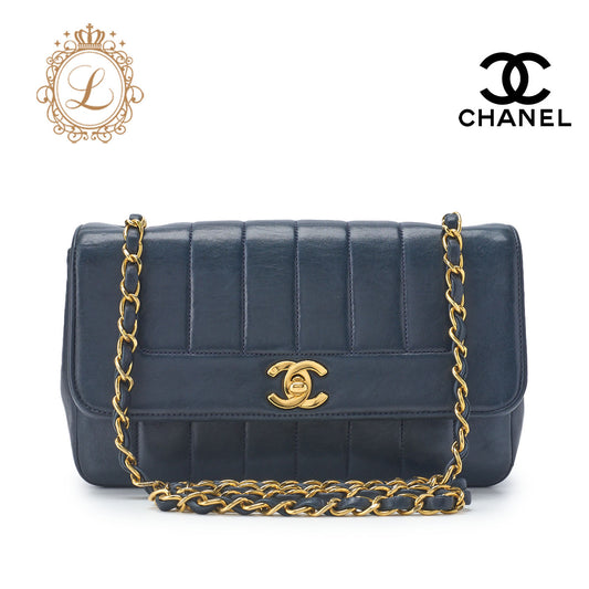 CHANEL Shoulder Bag, Mademoiselle Turn Lock, Chain Shoulder, Lambskin, Navy, Gold-Tone Hardware, Pre-Owned - Vintage La Charme