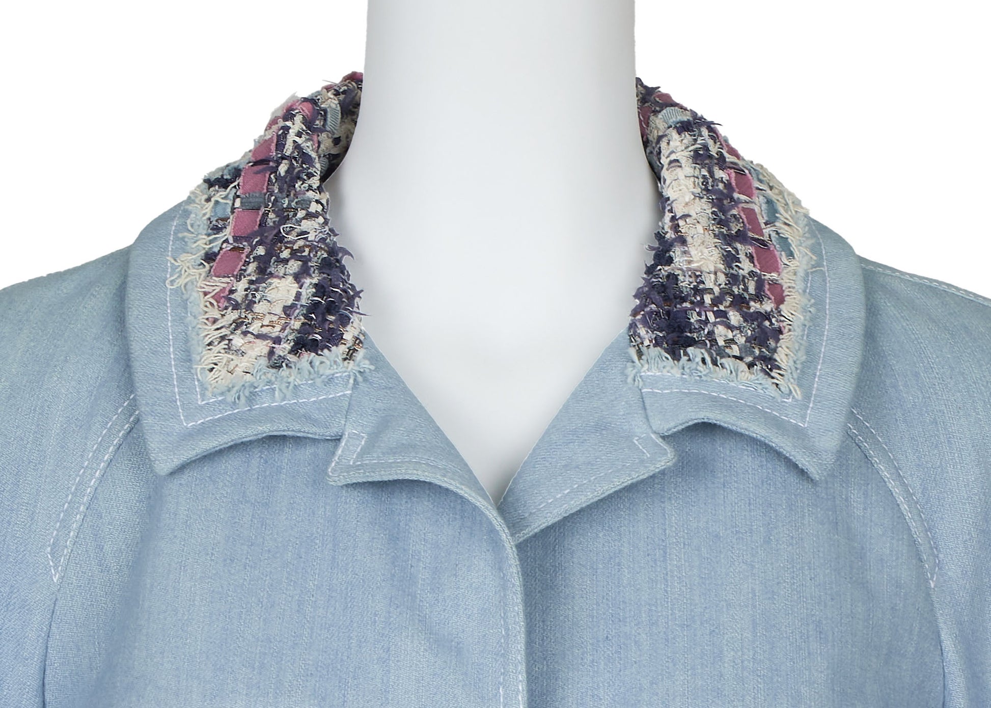 Chanel Jacket, Long Sleeve, Tweed Denim, Cotton, Blue, Gold-Tone Hardware, Pre-Owned - Vintage La Charme