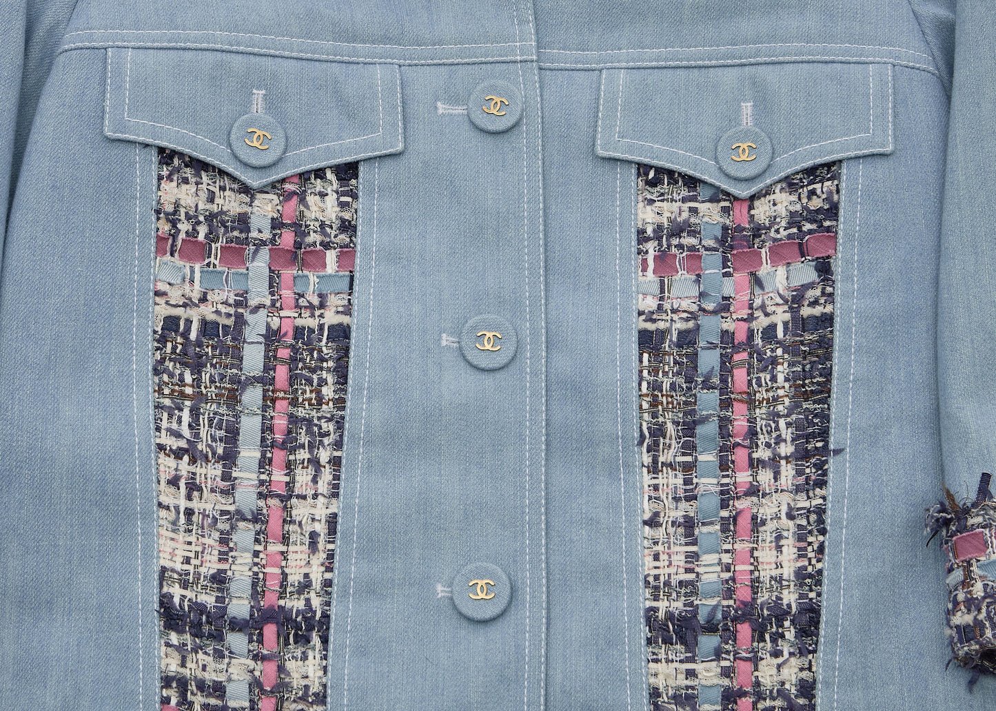 Chanel Jacket, Long Sleeve, Tweed Denim, Cotton, Blue, Gold-Tone Hardware, Pre-Owned - Vintage La Charme