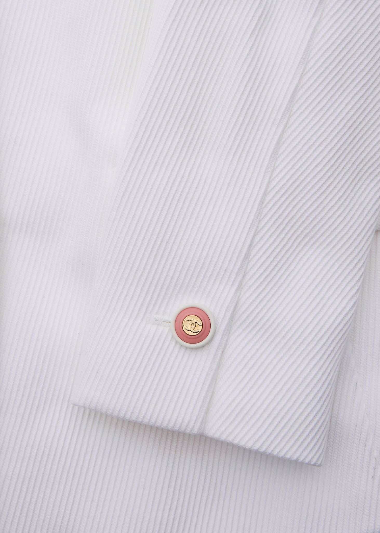 CHANEL Jacket, Coco Button, Long Sleeve, Cotton, White, Gold-Tone Hardware, Pre-Owned - Vintage La Charme