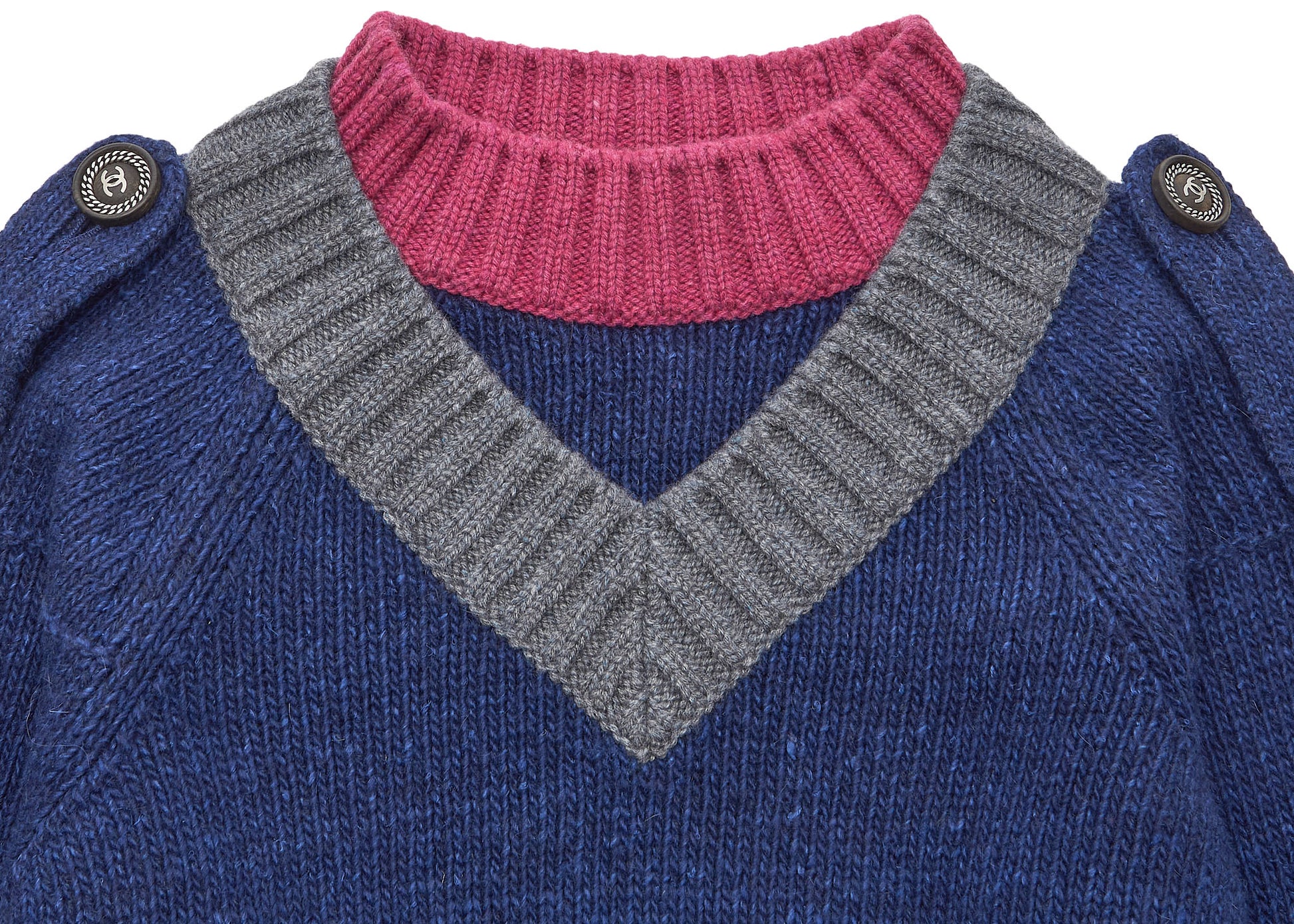 CHANEL Knit Sweater, Coco Button, Cashmere Silk Wool Blend, Navy, Gold-Tone Hardware, Pre-Owned - Vintage La Charme