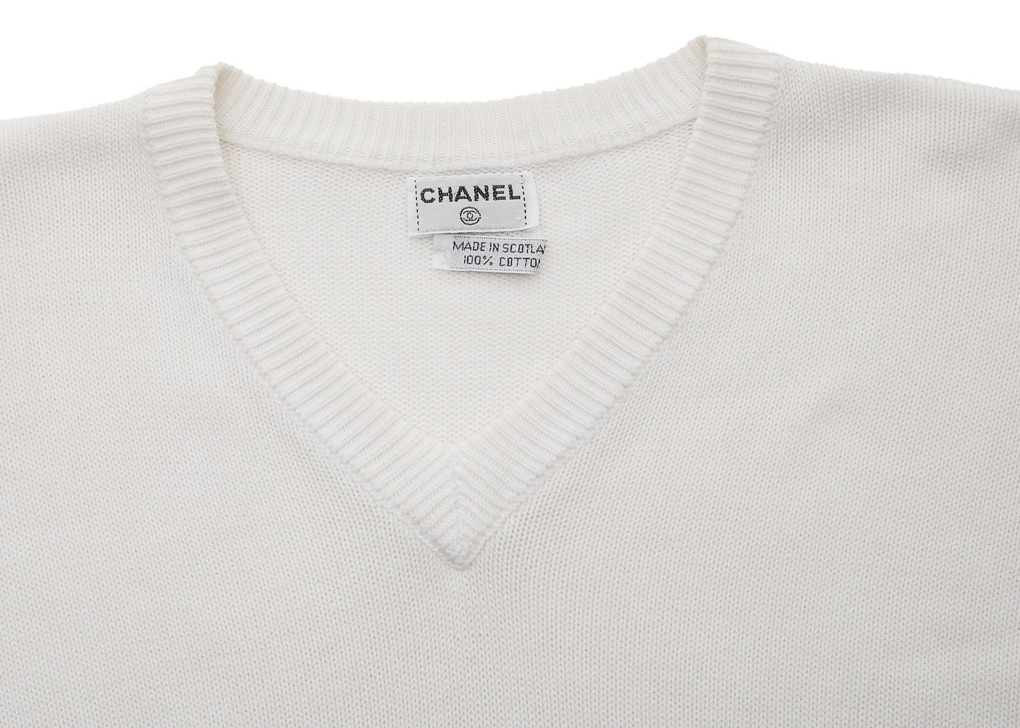 CHANEL Knit T-Shirt, Coco Button, Short Sleeve, Cotton, Navy, Silver-Tone Hardware, Pre-Owned - Vintage La Charme