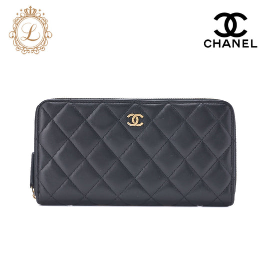 CHANEL Round Long Wallet Matelasse Lambskin Black Gold-Tone Hardware Pre-Owned - Vintage La Charme