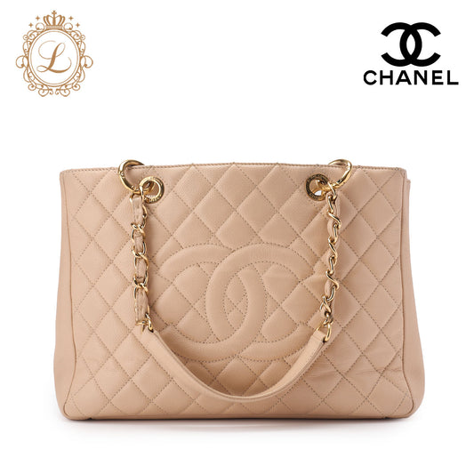 CHANEL Shoulder Bag Matelasse Caviar Skin Beige Silver-Tone Hardware Pre-Owned - Vintage La Charme