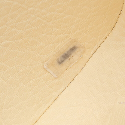 CHANEL Shoulder Bag Border Stitch Half Moon Lambskin White Gold-Tone Hardware Pre-Owned - Vintage La Charme