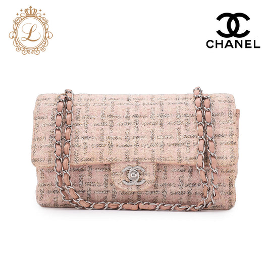CHANEL Shoulder Bag, Matelasse Turn Lock, Jersey, Pink, Silver-Tone Hardware, Pre-Owned - Vintage La Charme
