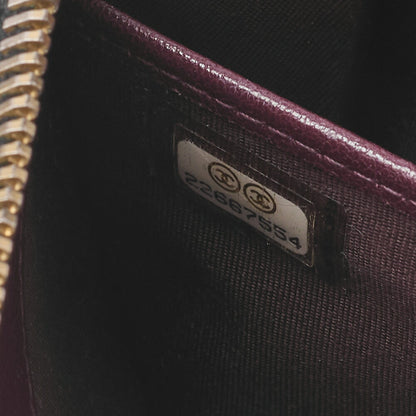 Chanel Round Long Wallet Matelasse Lambskin Black Gold-Tone Hardware Pre-Owned - Vintage La Charme