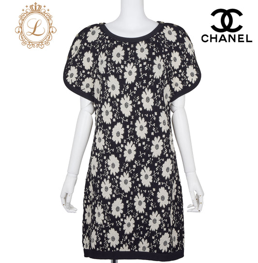 CHANEL Short Sleeve Dress, Floral Coco Button, Nylon Blend, Black, Gold-Tone Hardware, Pre-Owned - Vintage La Charme